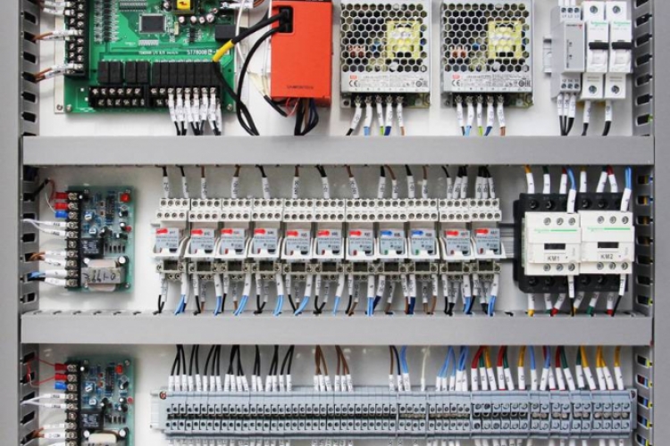 标准化电控系统控制电路